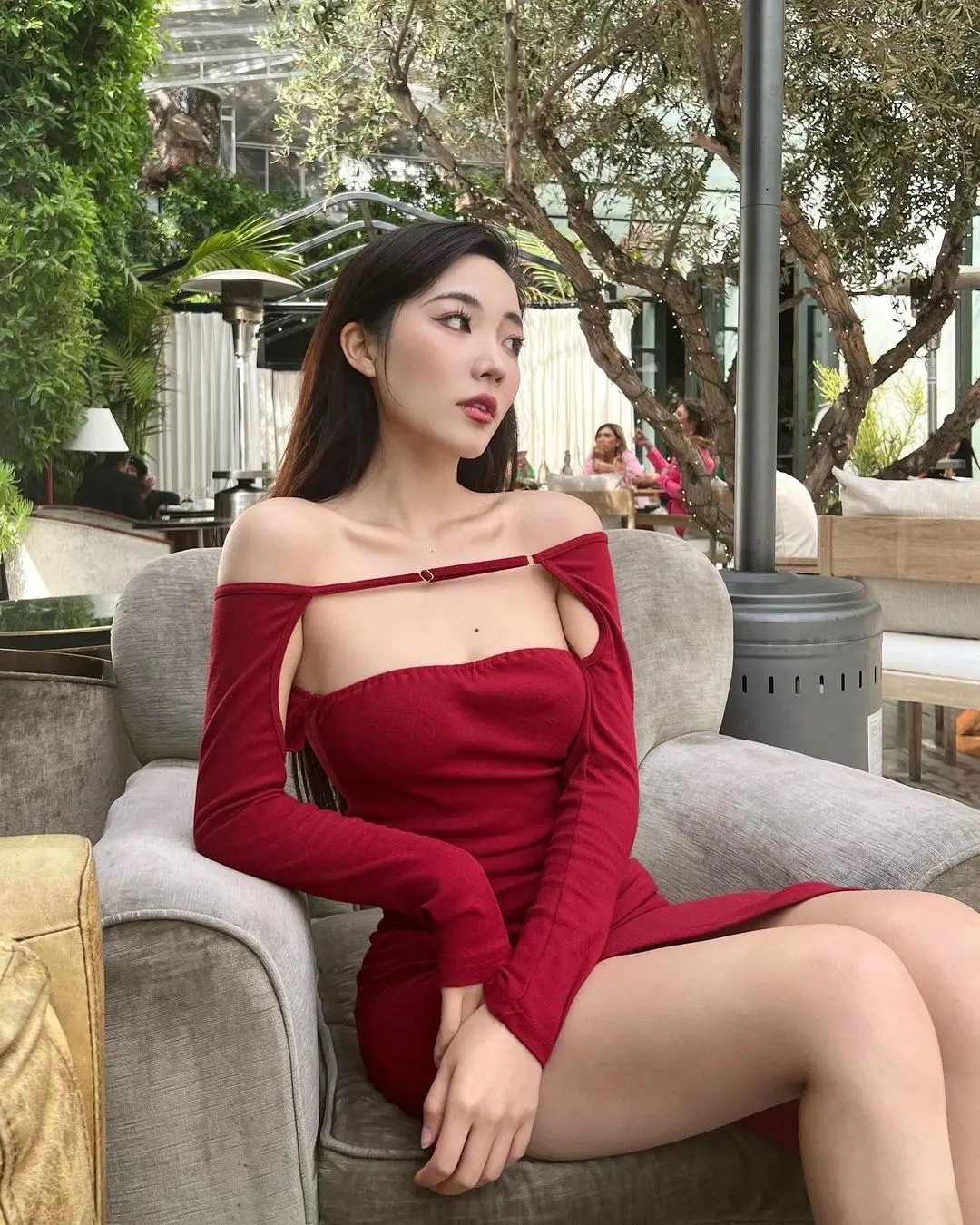 御姐 完美身材 大长腿 氛围感 辣妹