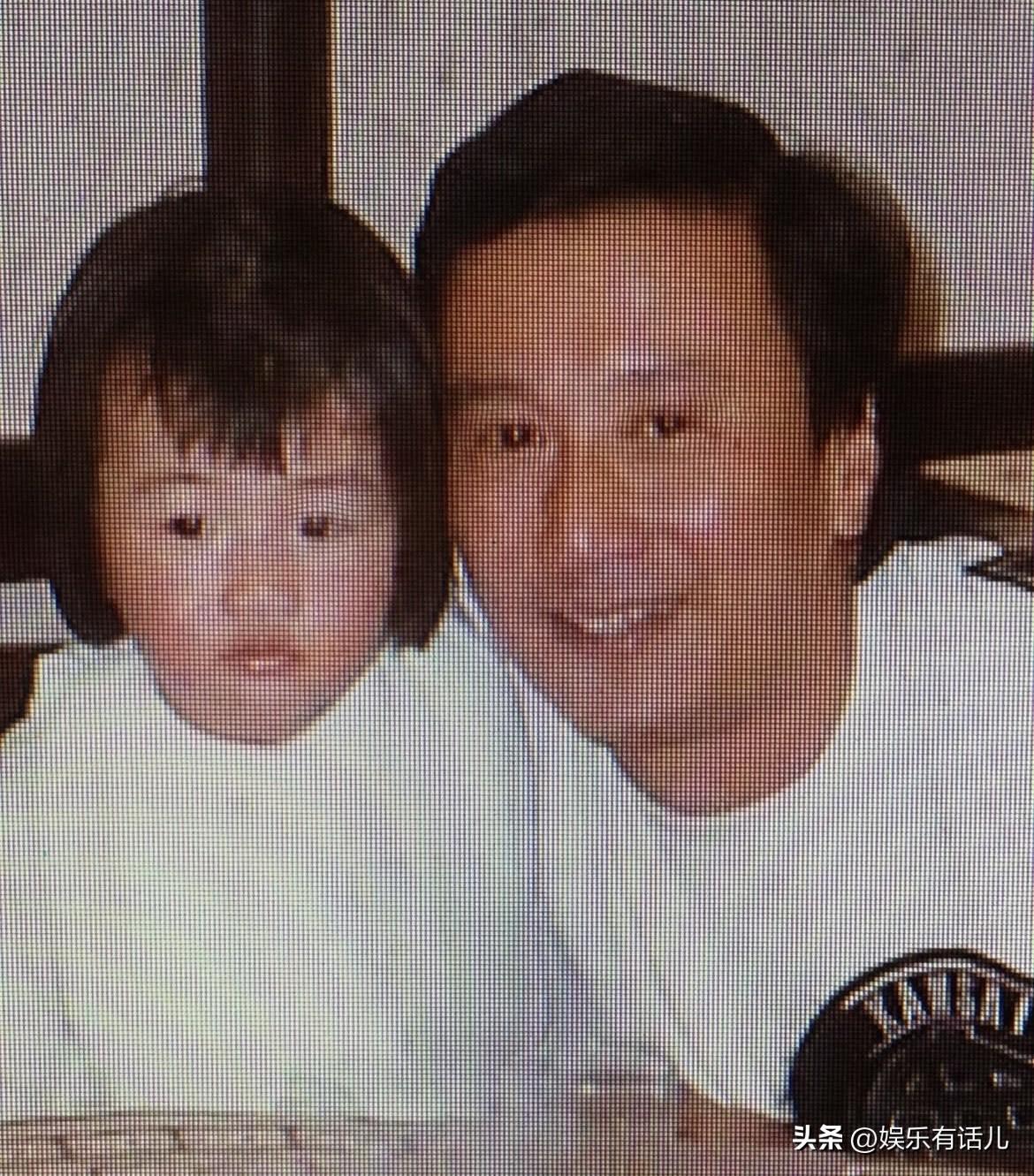 谢贤于7月16日离世，距今已过去半月有余。8月9日本是谢贤的生日，谢霆锋的妹妹谢