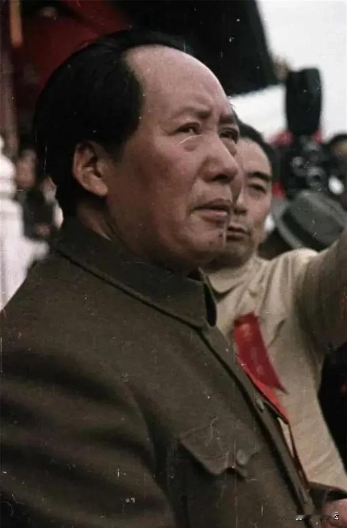 一切全民国有资产，都是革命英雄先烈们流血牺牲换来的，也都是前三十年全国人民群众干