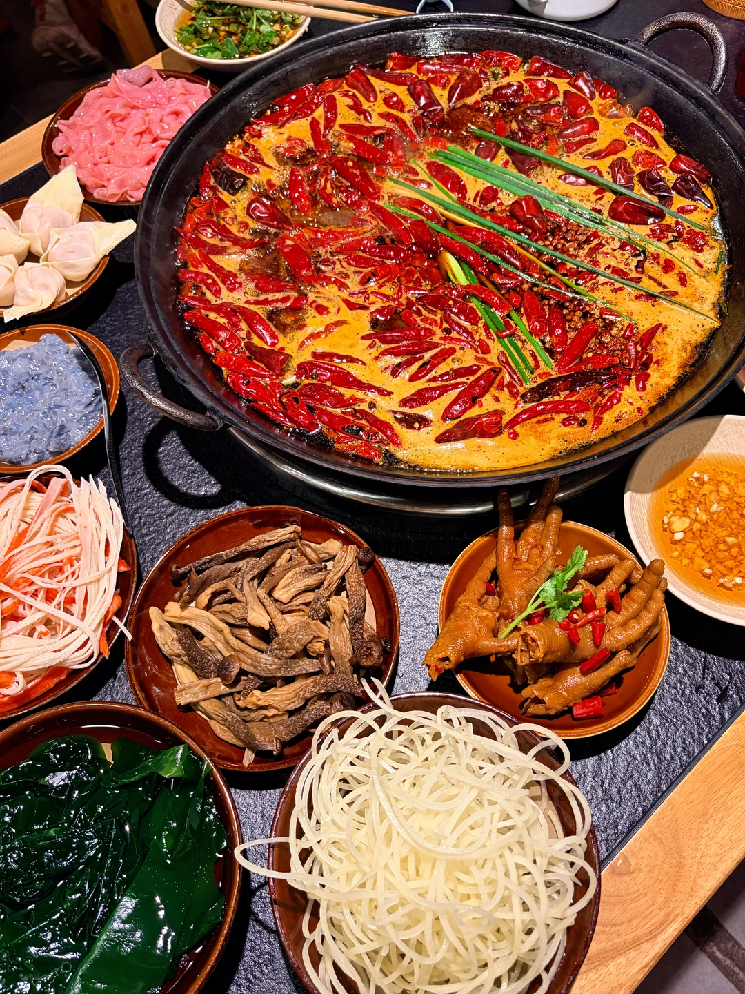 归井老火锅就是重庆土著爱吃的味道！！