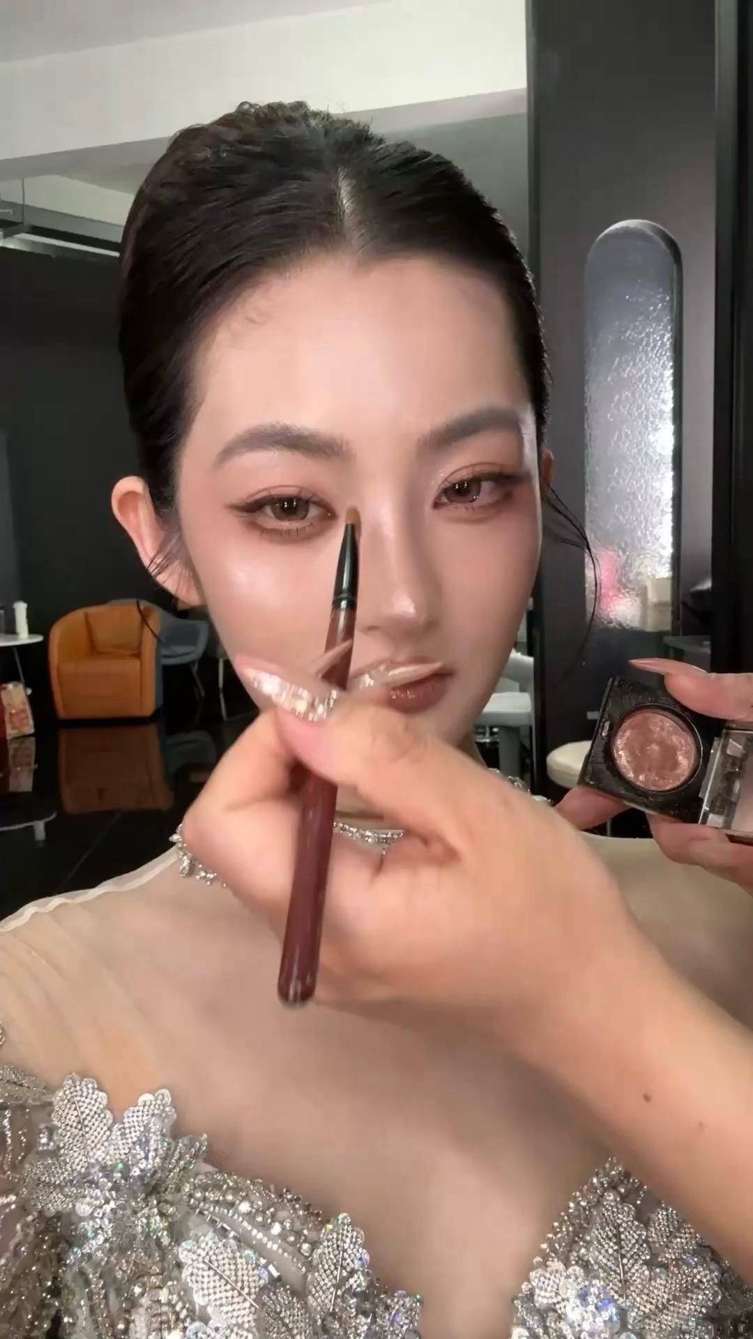 化一个适合自己的妆容