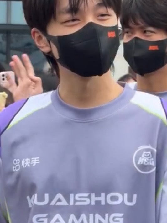 两个点一对乳 