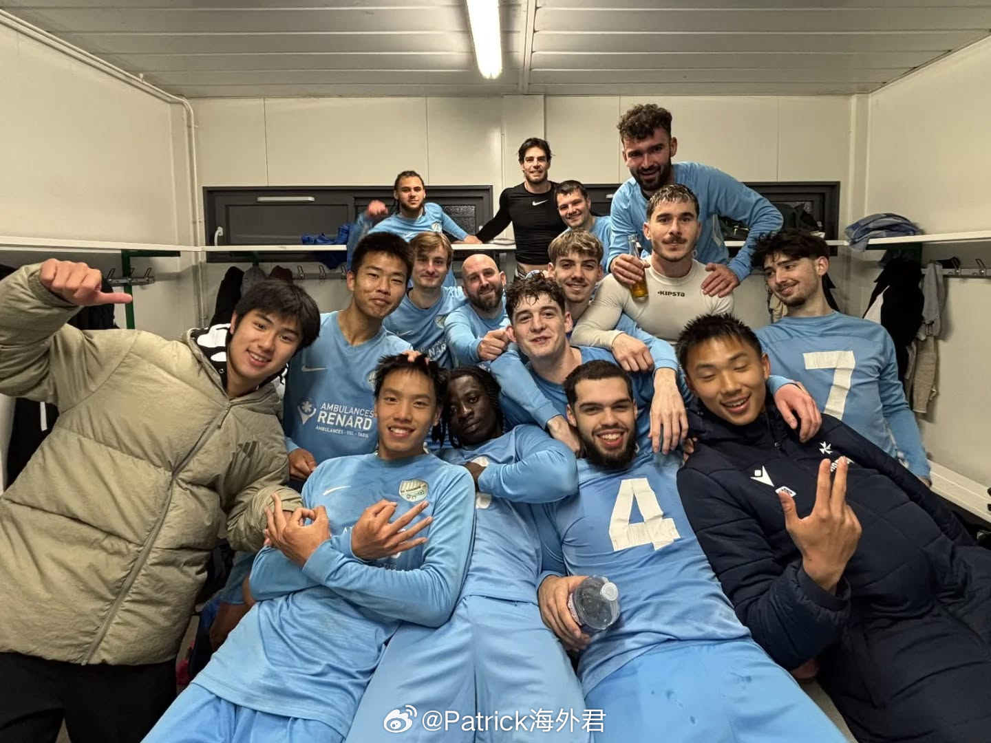 应淏轩 梅开二度。2026年4月3日，法国第9级别联赛（约讷省）第14轮，尚FC