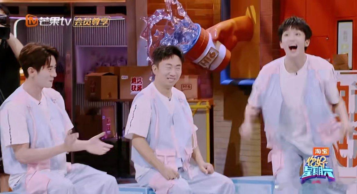 谁发明的孟子义太好玩了孟子义企图萌混过关 被孟子义在《你好星期六》的操作笑到！杨