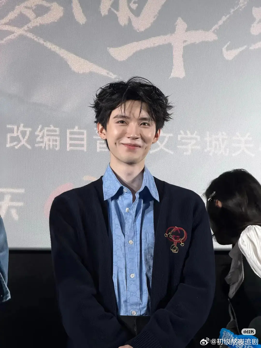 周翊然生图，黑粉看到都释怀的程度 