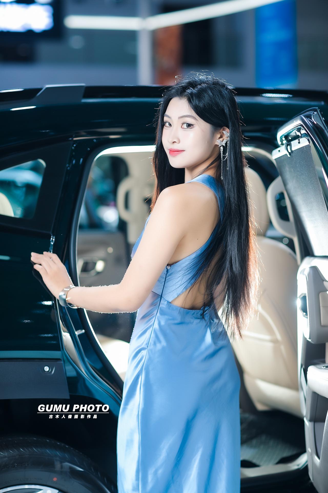 2025贵阳汽车文化节长城展台模特小姐姐