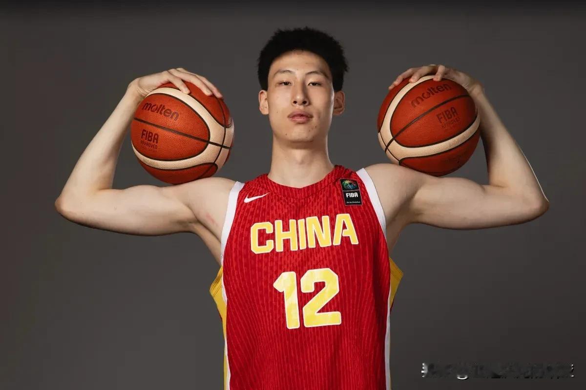 根据蔡崇信篮球奖学金报道，中国内线郇斯楠Sinan Huan收到普度大学的奖学金