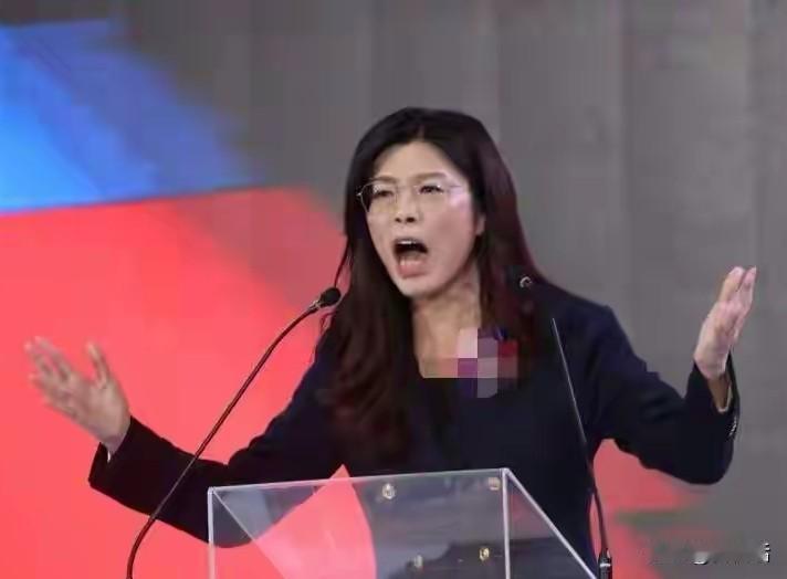 郑丽文只想和而不统，那么你郑丽文作用和价值在哪？只是想靠去了趟大陆，提升自己的价