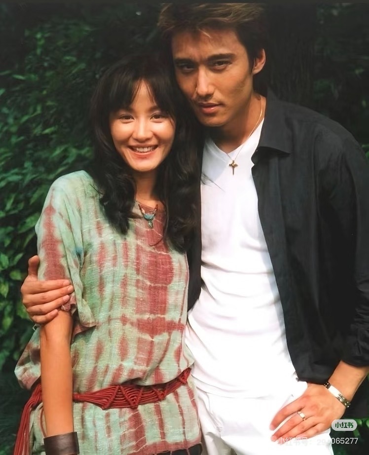 又是一年浪姐，从2020年的现象级综艺走到今天，这档节目的热度其实已经大不如前。