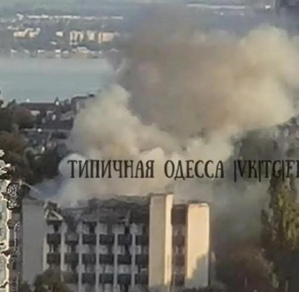 伊朗神风“小摩托”再出江湖，敖德萨和尼古拉耶夫被袭击！

12月9日9晚上，俄军