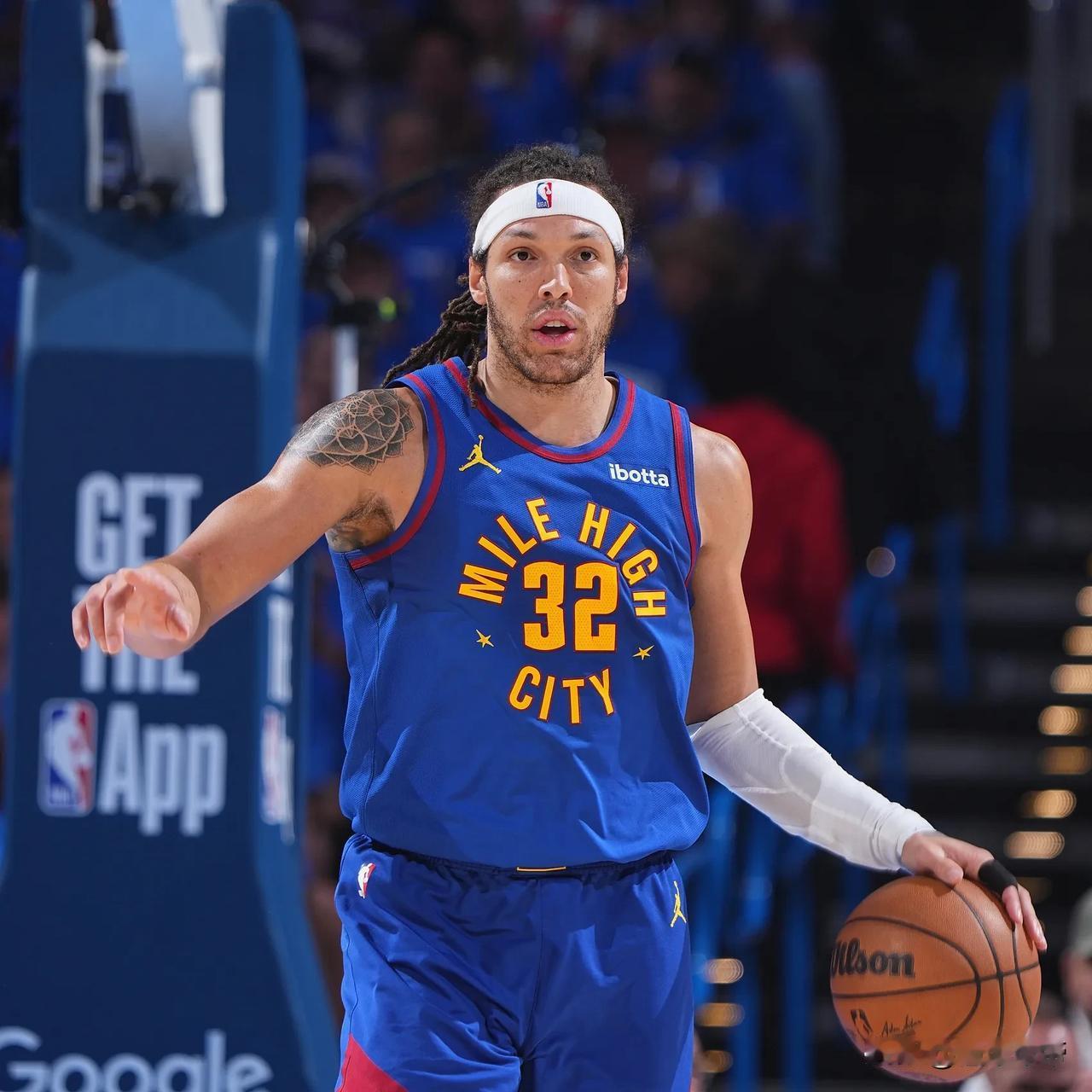 掘金彻底完了，戈登腿筋二级拉伤赛季报销！

刚刚NBA记者报道，掘金球员阿隆-戈