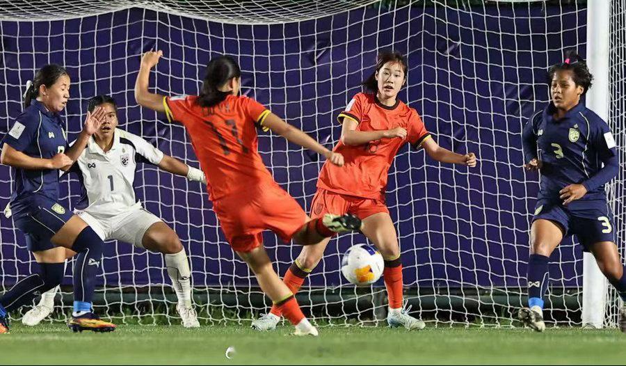 六球大胜泰国队锁定小组头名，中国U17女足距离世界杯一步之遥5月7日晚，U17女