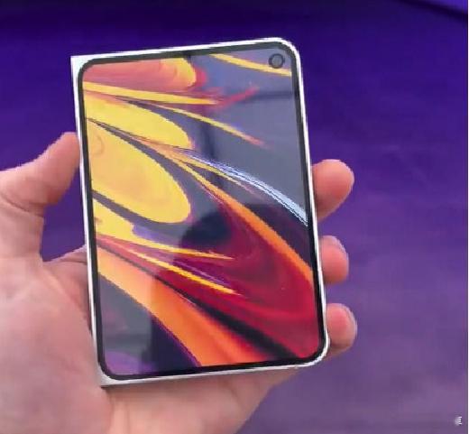 国产屏终于出息了！曝iPhoneUltra无痕技术和OPPO类似。说到折叠屏其实