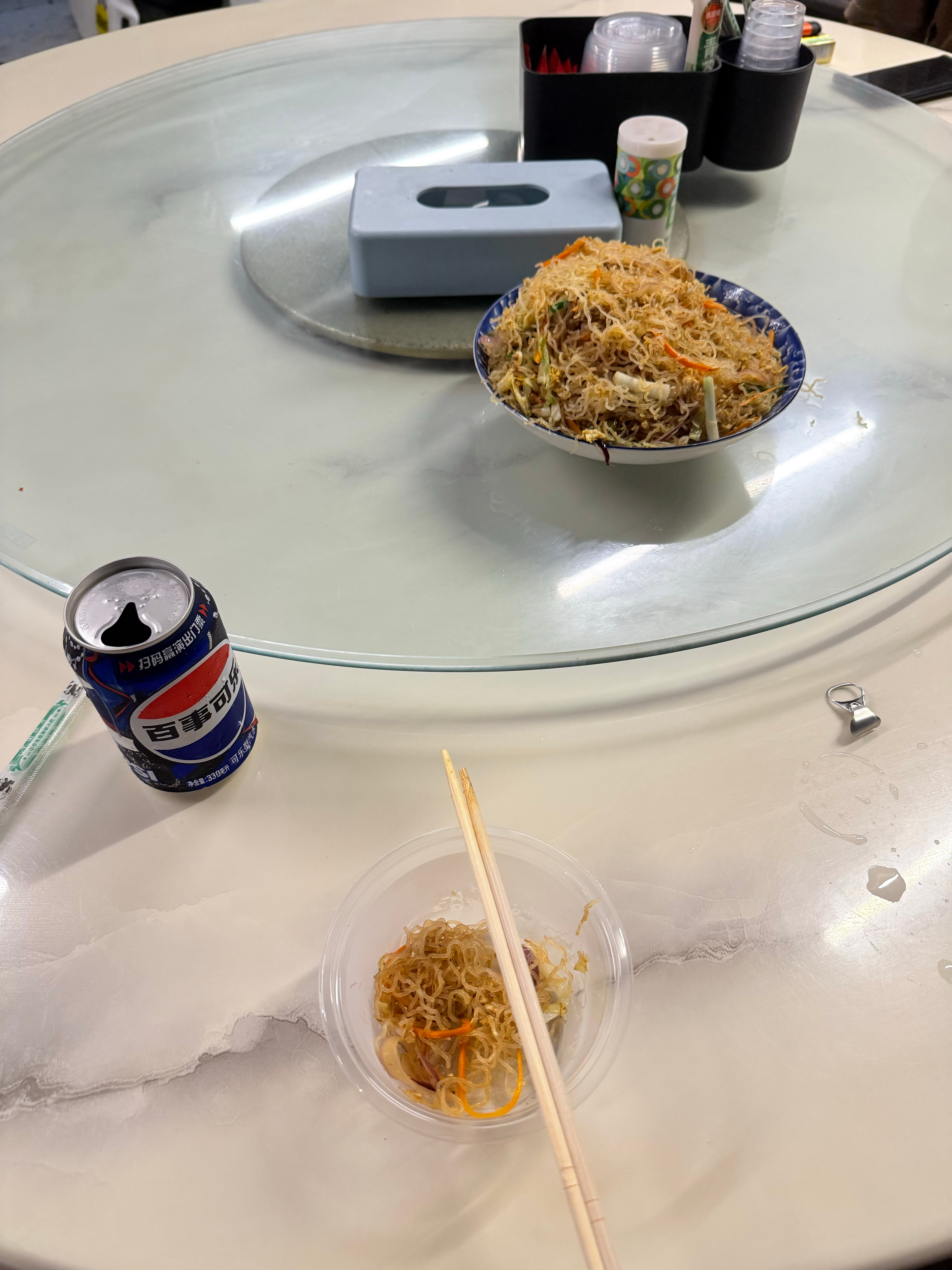 我爸带我出来吃烧鸡 哈哈哈哈 