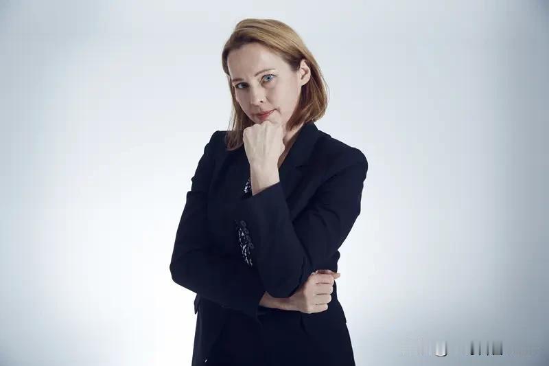 如何看出一个女人是不是正经女人? 其实没必要拿刻板标签去框定别人，那些盯着穿着打