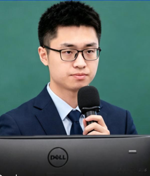 顾煜贤，清华大学博士，全年级成绩5%，大语言模型顶尖人才，清华特等奖学金，苹果A