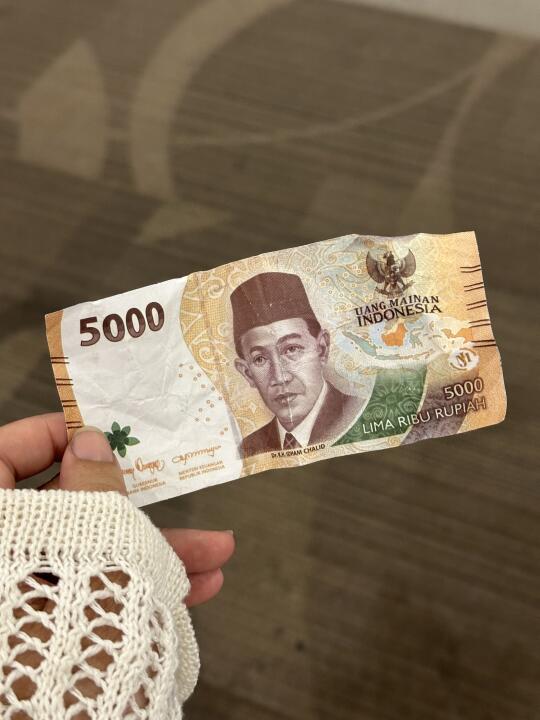 也是在印尼收到假币了🫡