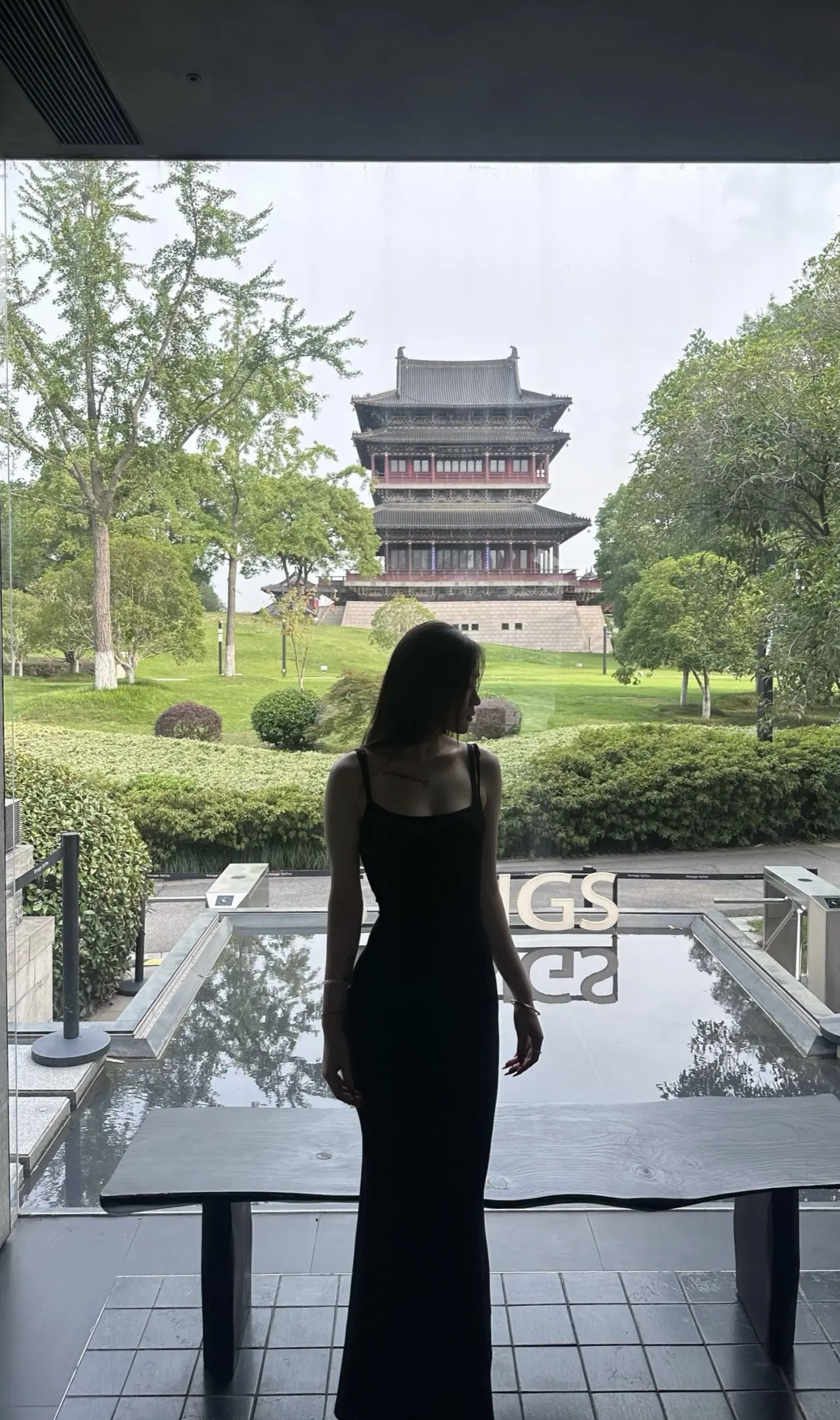 缘分浅浅如雨淅淅。