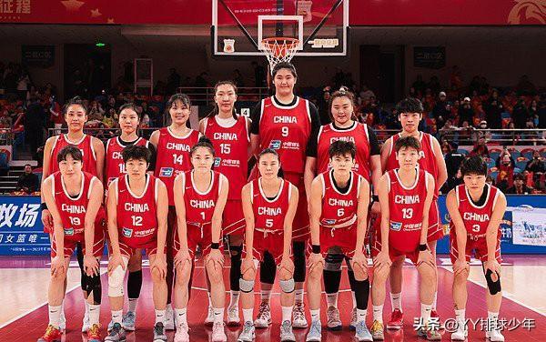内线重炮集结，中国女篮迎来“四大中锋”盛世！随着韩旭、李月汝正式归队，加上刘宇彤