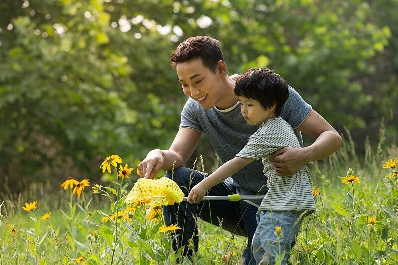 孩子变好，先看父母

别再焦虑孩子不自律、爱顶嘴，孩子的改变，从父母先变开始。