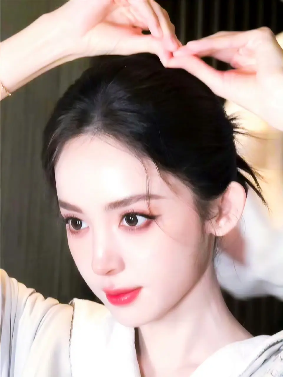 娜扎。