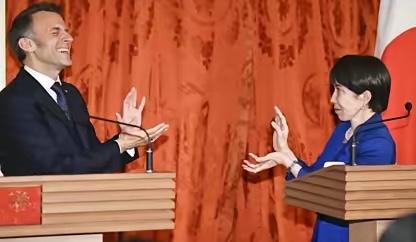 马克龙果然是变色龙，前脚刚跟日本商量着要联合起来对抗中国，刚回法国就向我们表示法