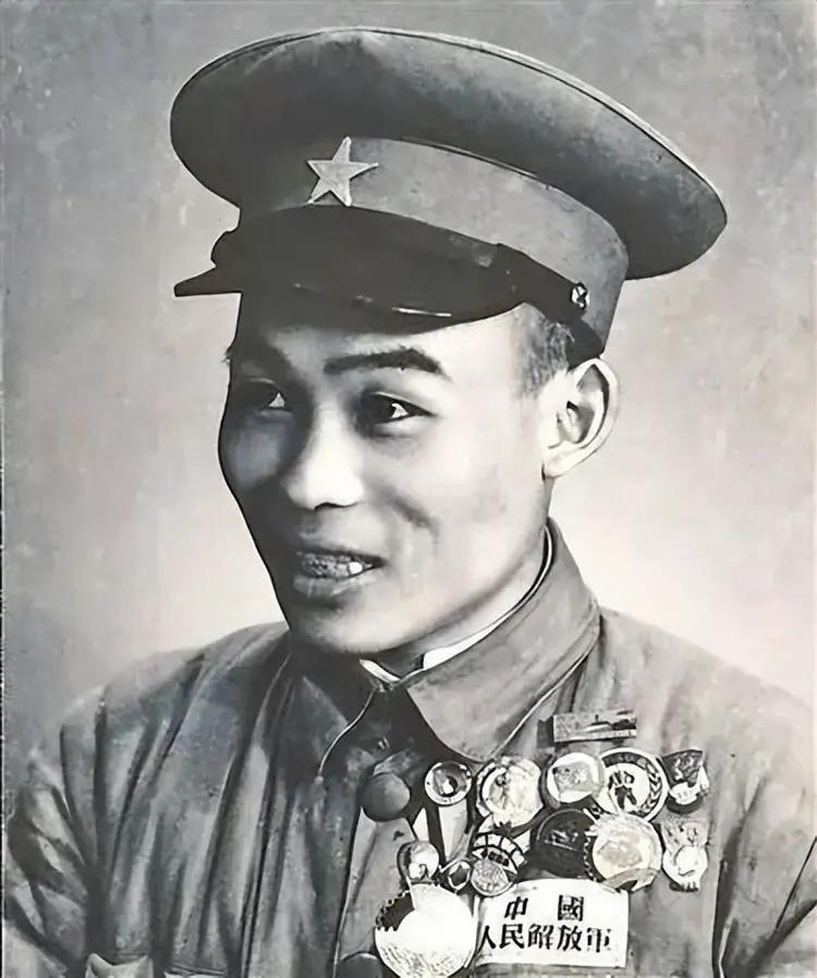 张英才（1924年12月-2017年7月13日），山西万荣县人。1939年参加八