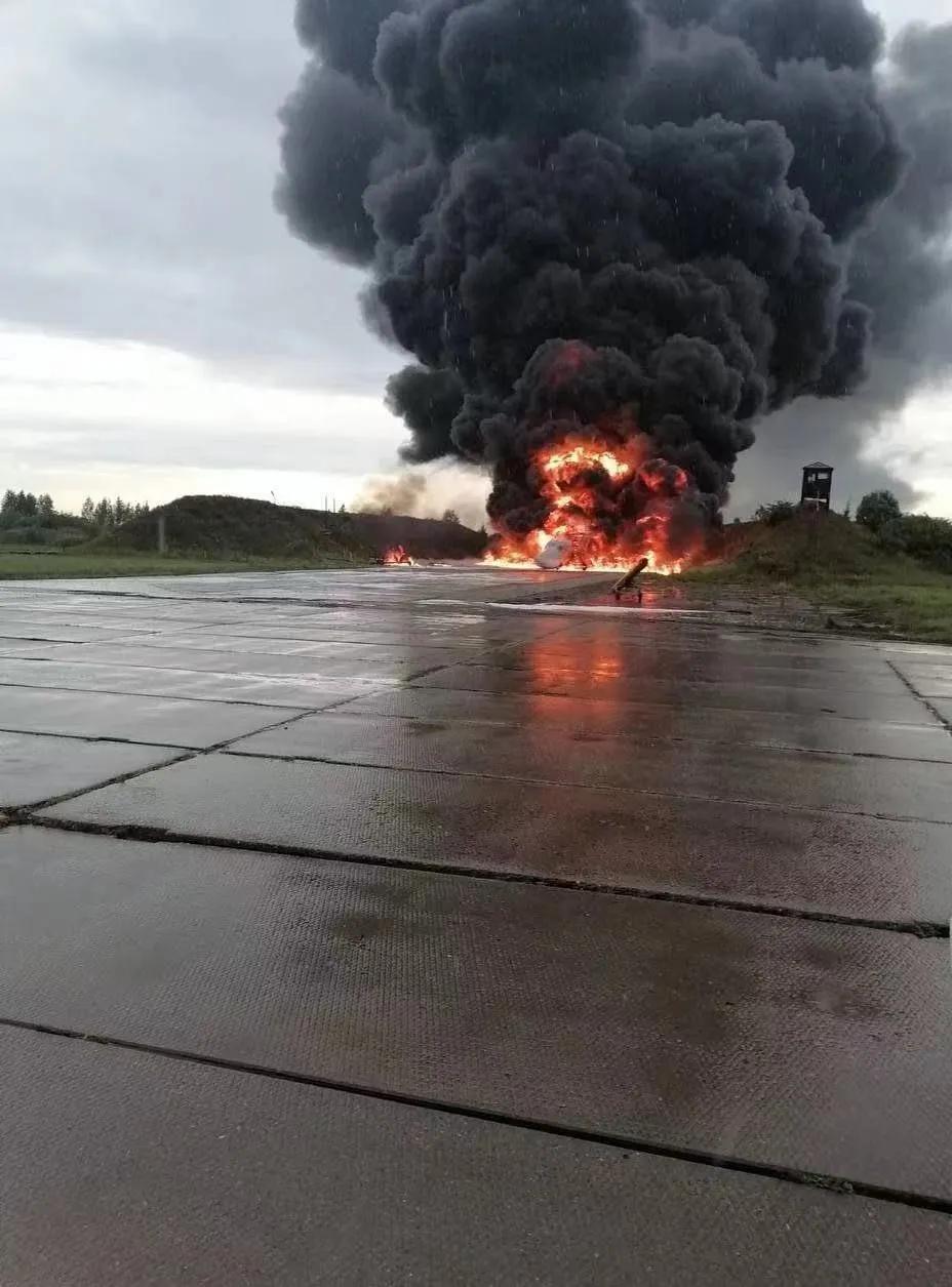 乌克兰使用无人机对俄罗斯空军基地开展的这次空袭，可以说是开战至今，最高交换比的一