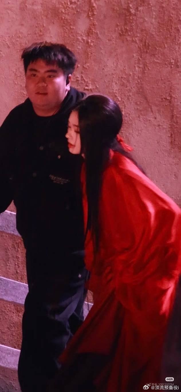 林允《归鸾》温瑜亡国公主逃难， 林允多拍戏吧，现在的状态正正好 