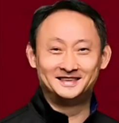 张本宇
天价年薪曝光
比直属上司中泽锐两倍还多
根据日乒圈内估算:
张本宇年薪4