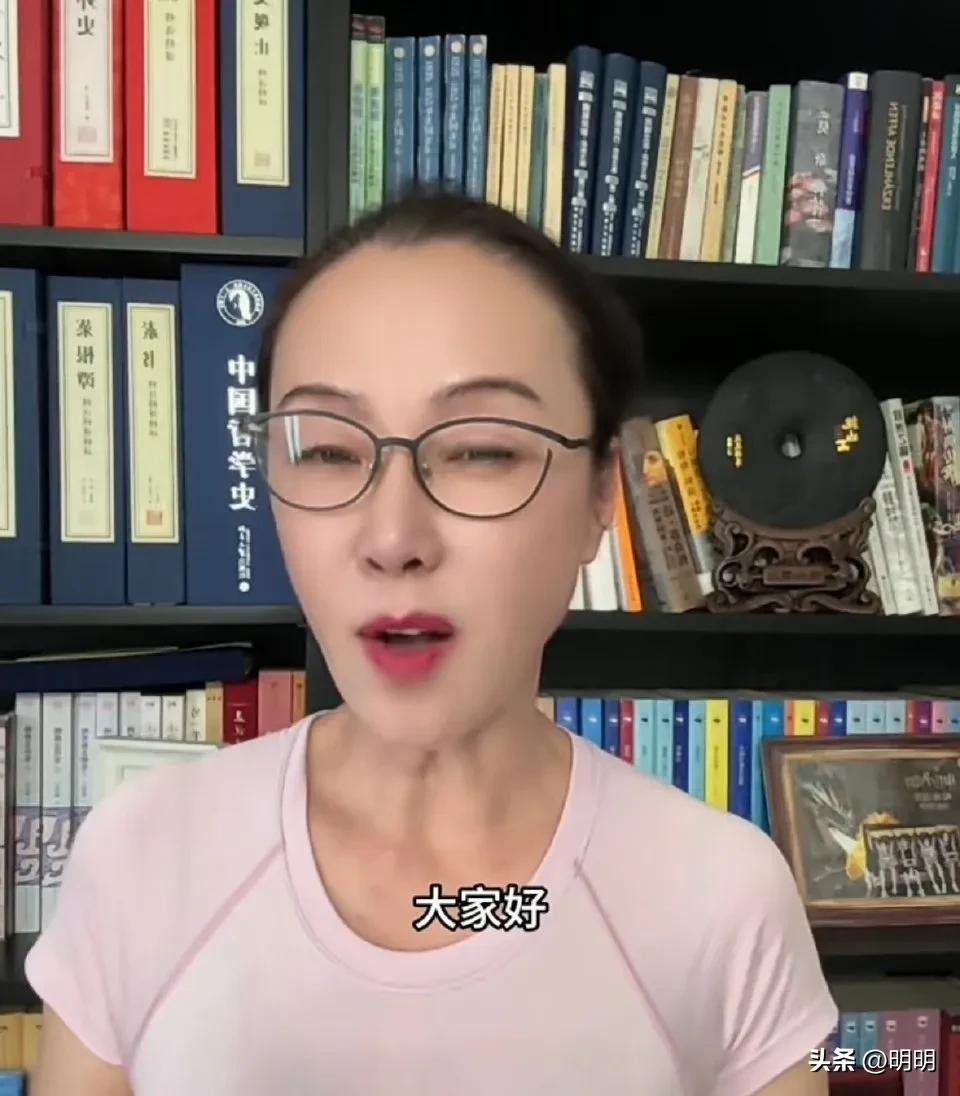 当当网创始人李国庆与校友张丹红再婚，两人同为北大校友，一场迟到了几十年的爱情要开