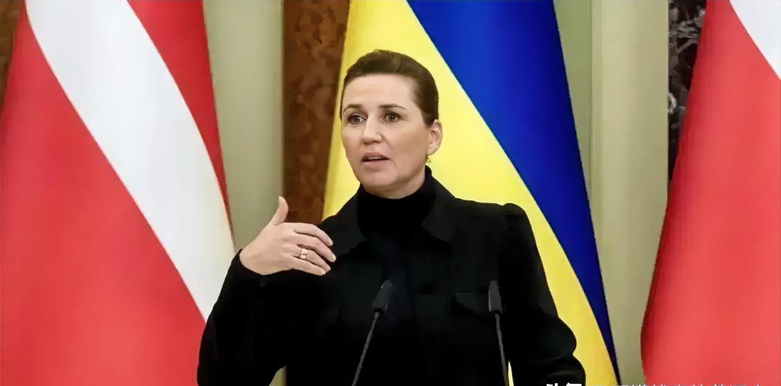 快讯。
1月15日，多个欧洲国家已确认向格陵兰岛派遣军事人员。其中英国1人、德国