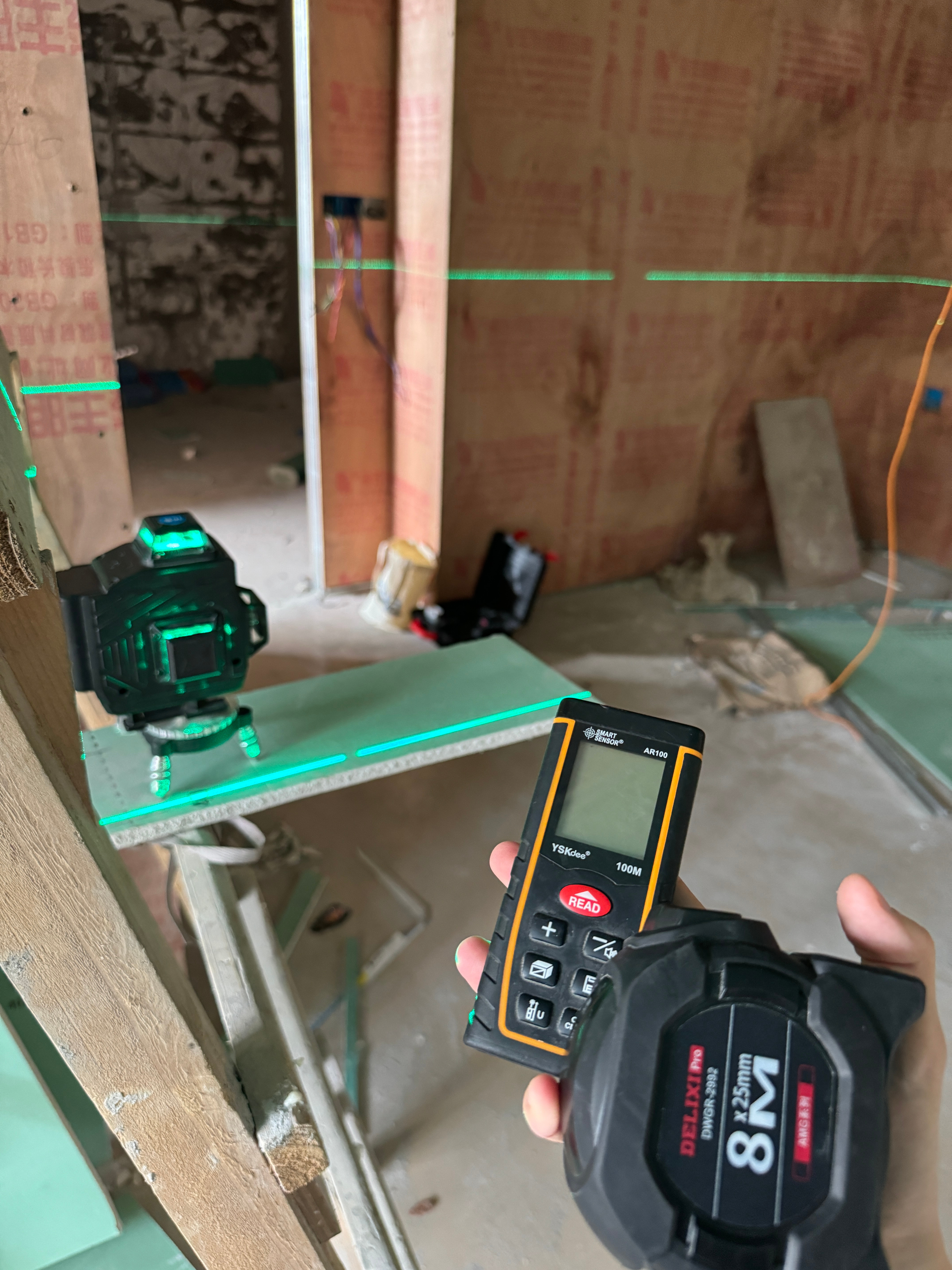 人生至暗时刻已经熬过去了 以前怎么都想不到是身边有人克我 没开玩笑 真的克我 ​