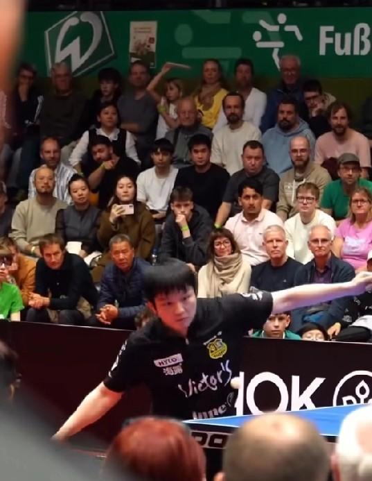 今晚21点！
樊振东的德甲生死局：输了掉第四，赢了能冲第二？
萨尔布吕肯第三，奥