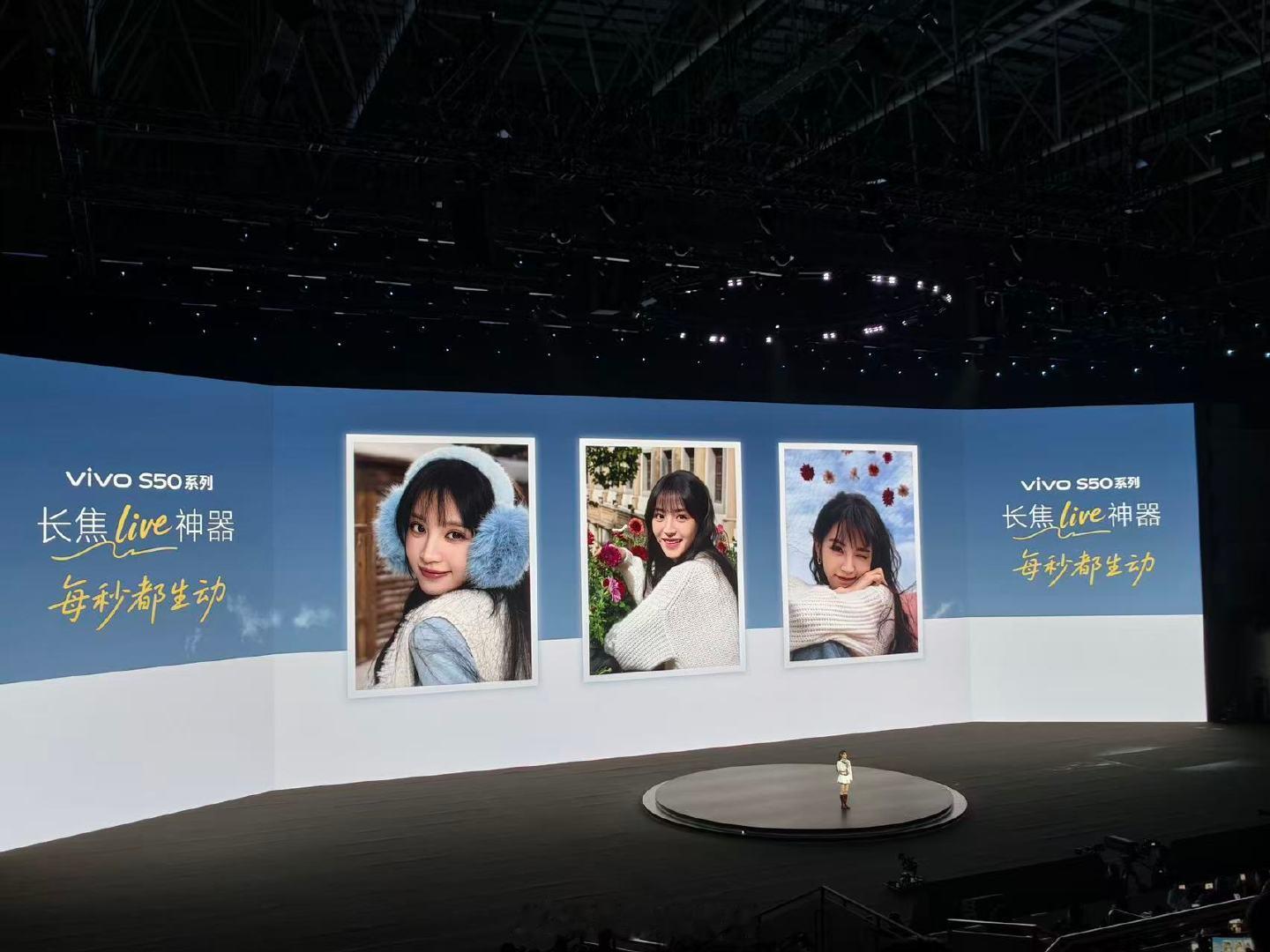 想看田曦薇的5万张照片 田曦薇的可爱简直要溢出屏幕啦！不管是私下里软萌的小举动，