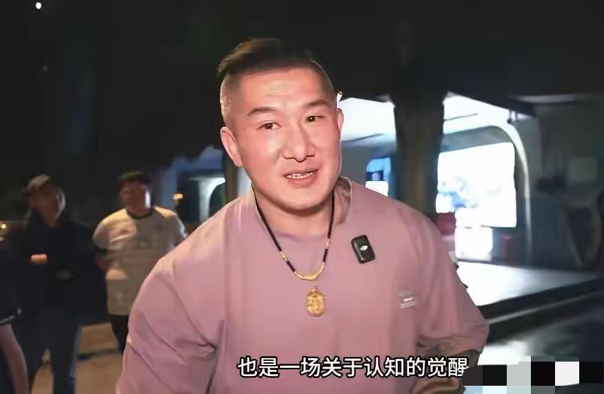 台湾网红馆长这番自省，太让人动容，也戳破了长期以来的认知谎言。
他直言自己当年被