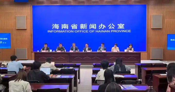 8499元预定三亚民宿被毁约 海南通报处置结果→