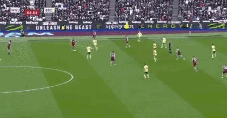 这俩货是不是成精了？[what][尬笑]传的好，停的妙，射的准，可惜铁锤帮的操作