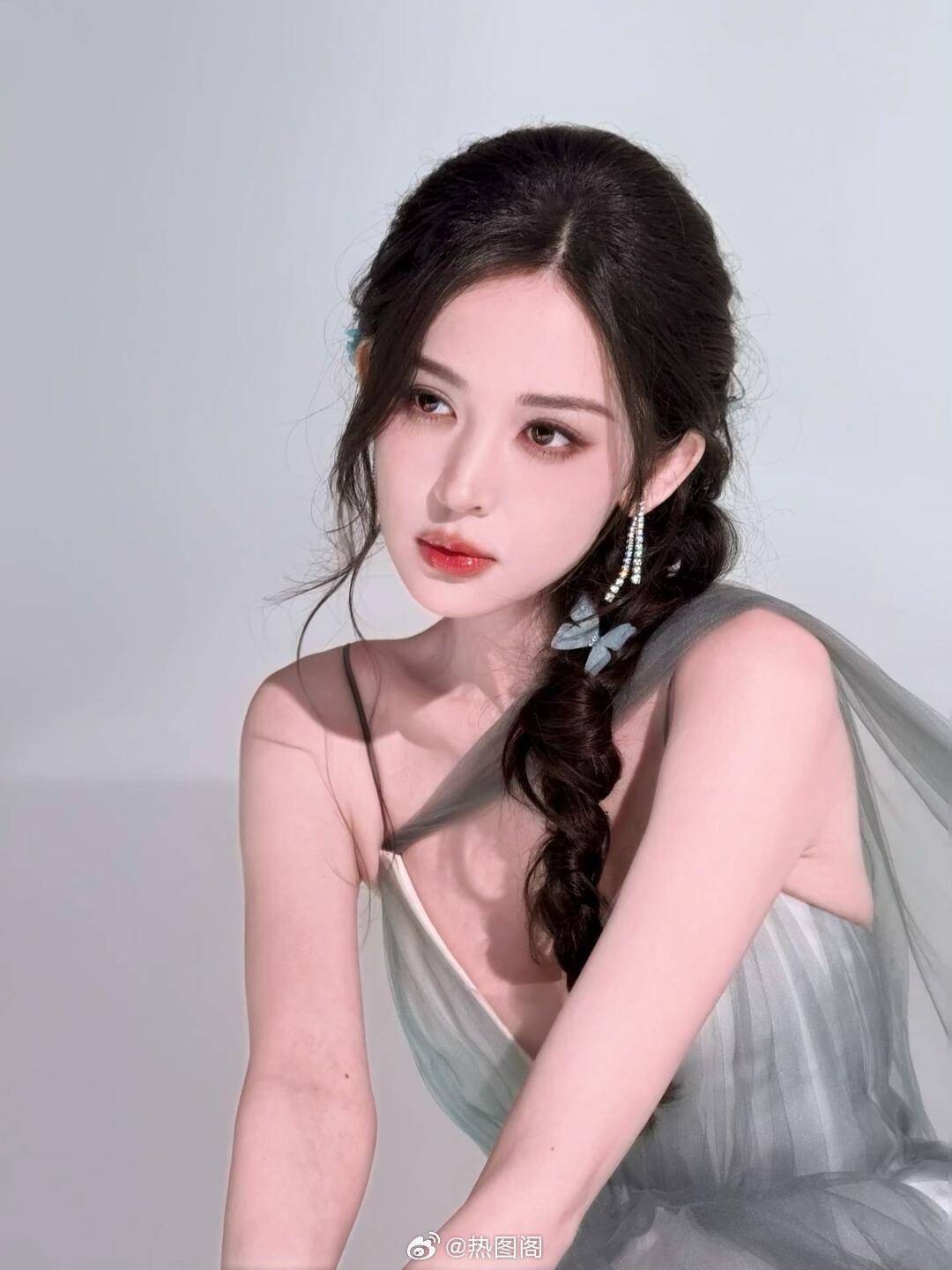 娜扎真的是太绝了！！！！这才是顶级美貌啊！！！ 热图阁公众号 