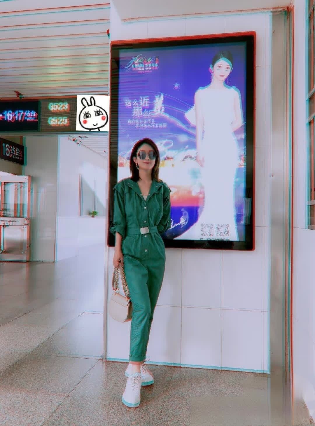 赵丽颖，今天是绿色小精灵 ~我的学习进化论.~~~赵丽颖.~~~绿色穿搭.~~~