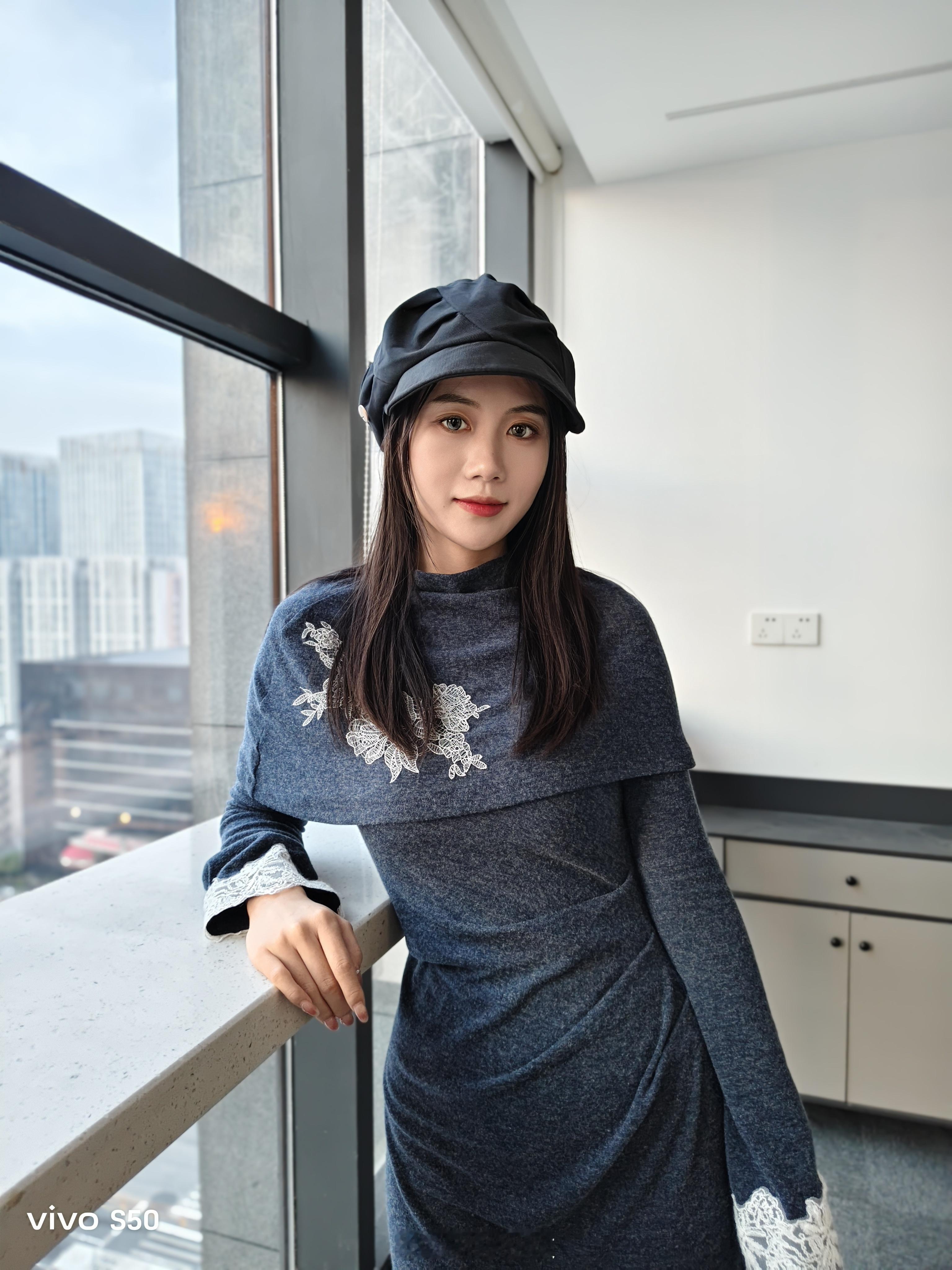 vivo S50荣耀500OPPO Reno15还有两组1x和2x人像随手拍在窗