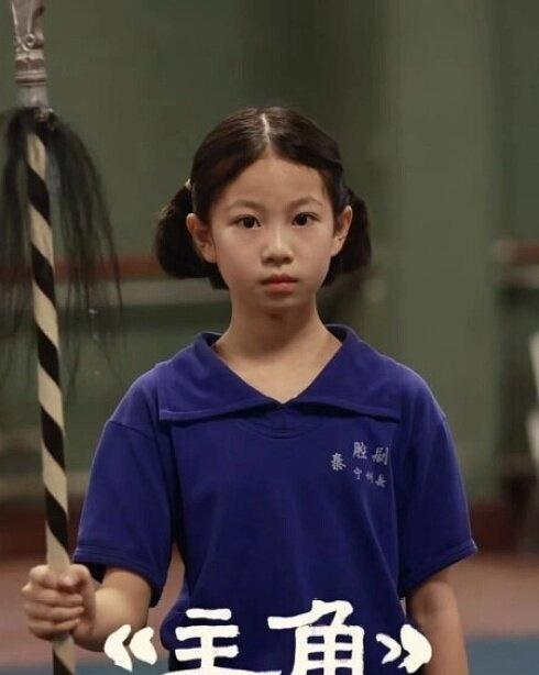 这孩子演得真好！好到很少有演的痕迹，易青娥的卑微、倔强、要强、苦楚……被她不事雕