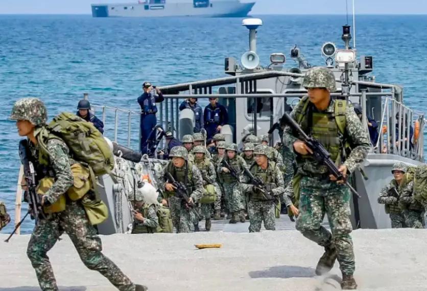 以实战化训练倒逼战斗力生成，构建体系化对抗能力，确保全时待战、随时能战。
   