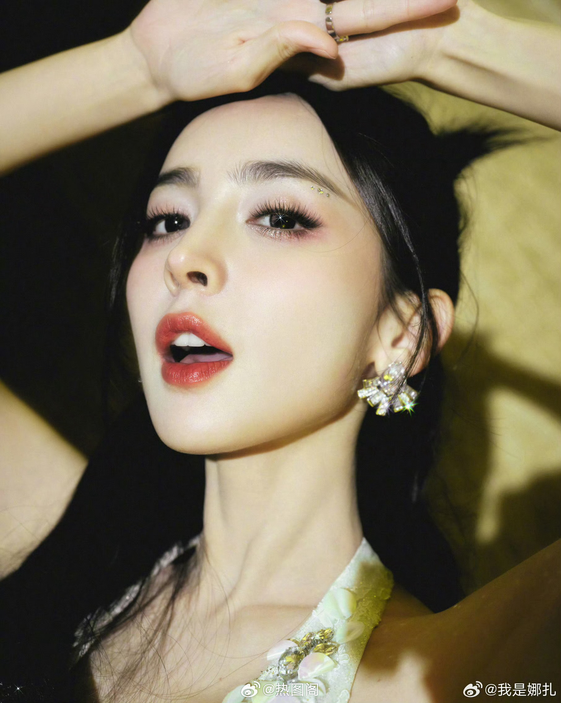 娜扎张嘴自拍💋 热图阁公众号 