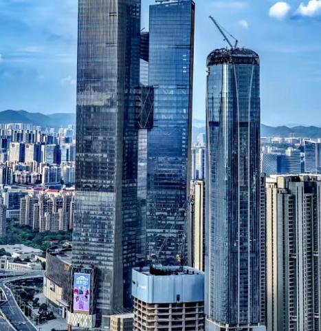 真的越细想越离谱！全球大城市都偏爱低密宜居住宅，唯独中国遍地高密度高层高楼，背后