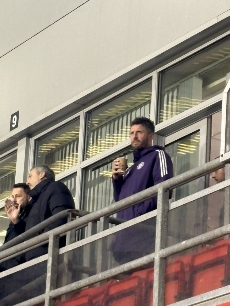 5胜1平！卡里克如何改变曼联？周六比赛后放假+高效训练+建立纽带