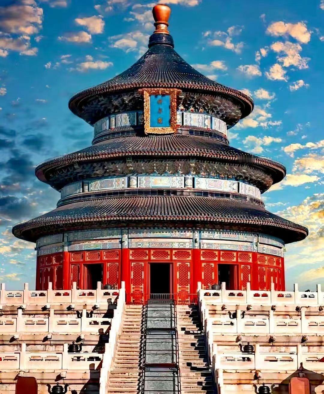 丹麦历史学家Lars Ulrik Thom说，中国安排在天坛接待特朗普，是向他展