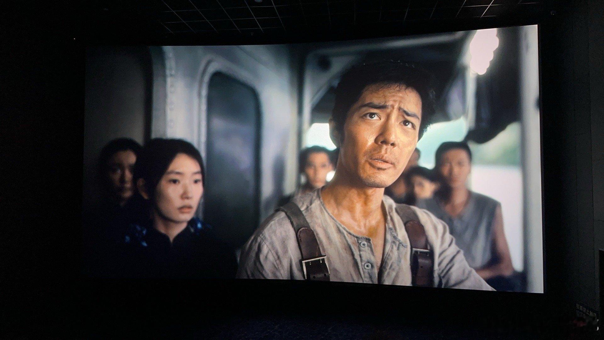 每一个人都是千军万马。肖战得闲谨制  《得闲谨制》 好看 