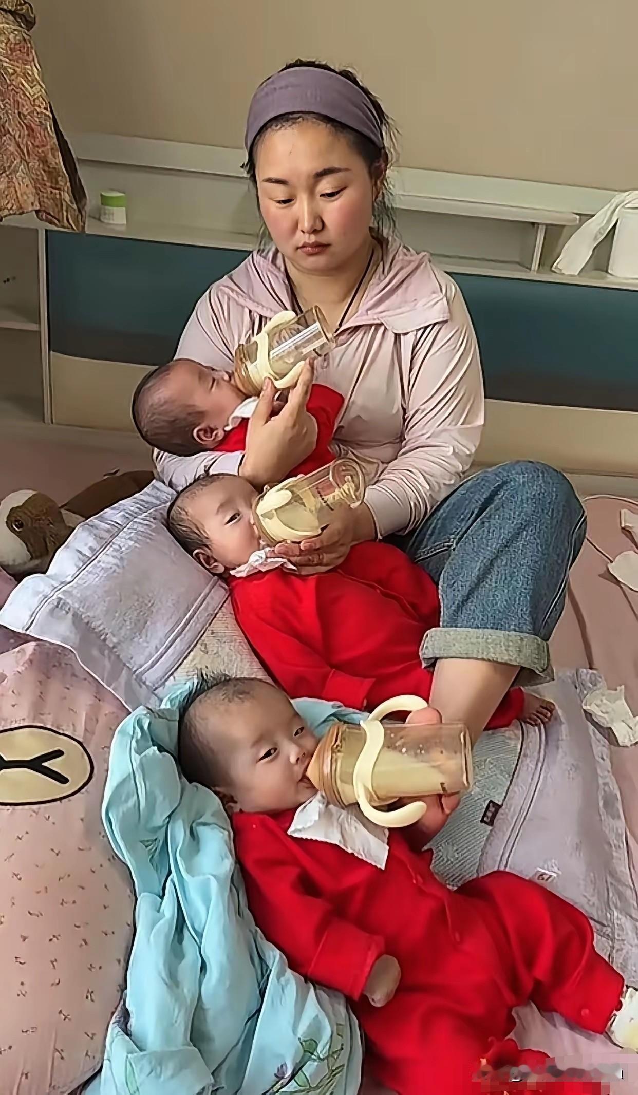女本柔弱，为母则刚！妈妈不是超人，却无所不能，这就是伟大的母亲！

一个人，生3