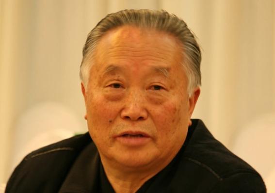 1967年，毛主席的理发师在体检中被发现转氨酶偏高，有转化为可传染肝病的可能。为